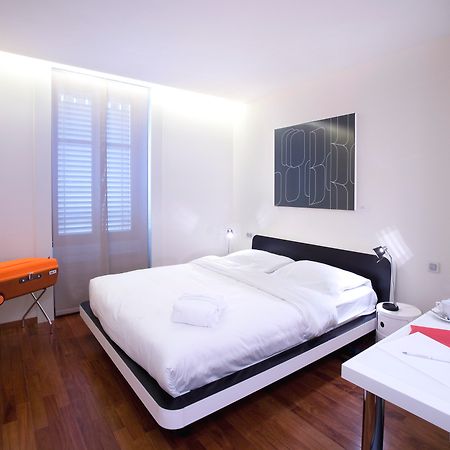 La Cour Des Augustins Boutique Gallery Design Hotel Женева Стая снимка