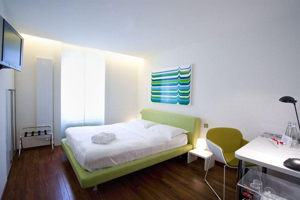 La Cour Des Augustins Boutique Gallery Design Hotel Женева Стая снимка