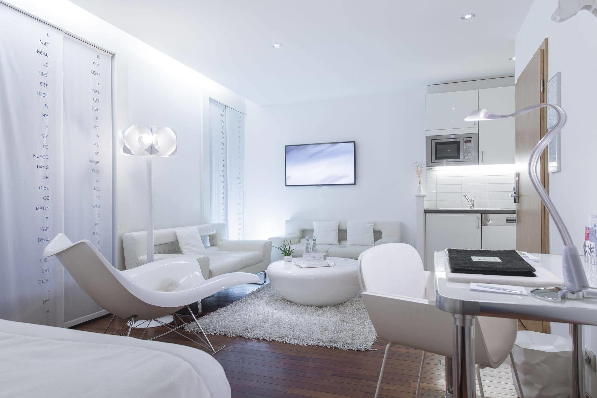 La Cour Des Augustins Boutique Gallery Design Hotel Женева Екстериор снимка