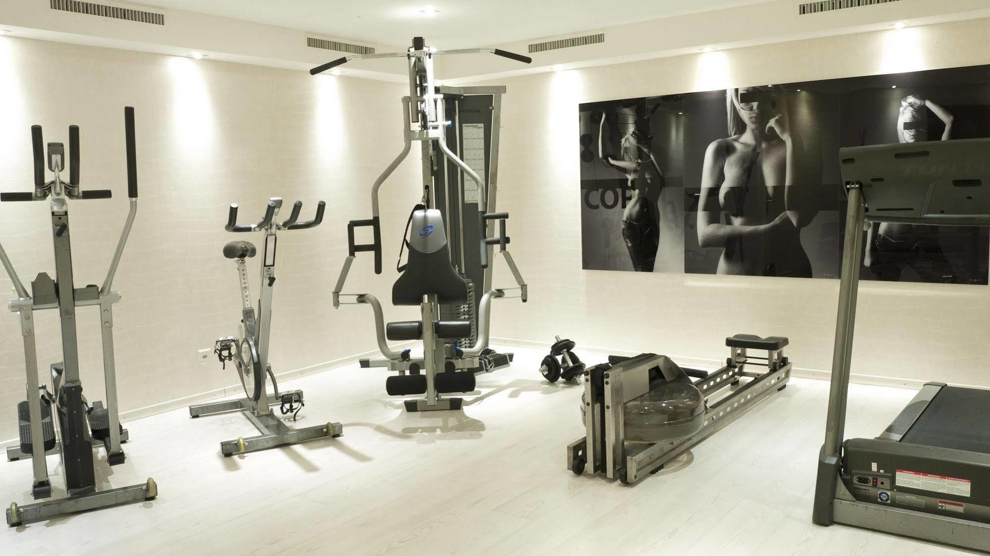 La Cour Des Augustins Boutique Gallery Design Hotel Женева Екстериор снимка